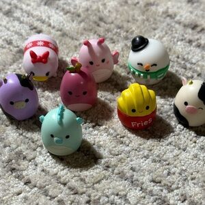Squish-a-longs mini figures from the Squishmallows brand